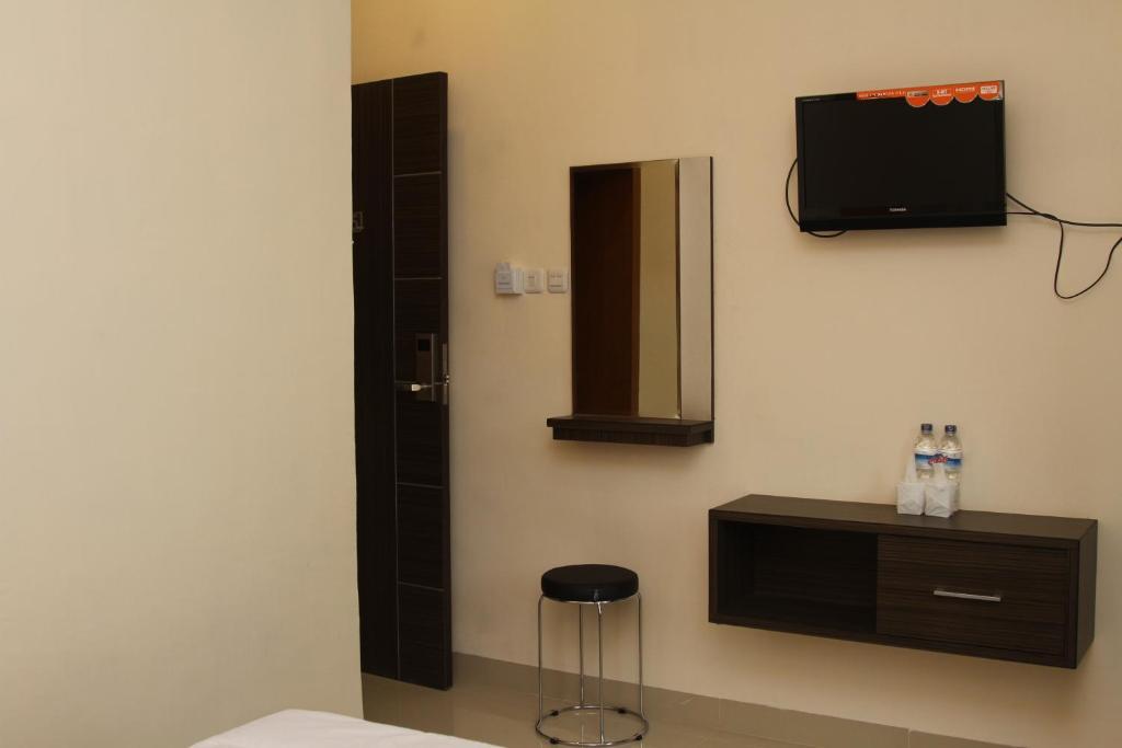 Hotel Diamond Makassar Kamer foto